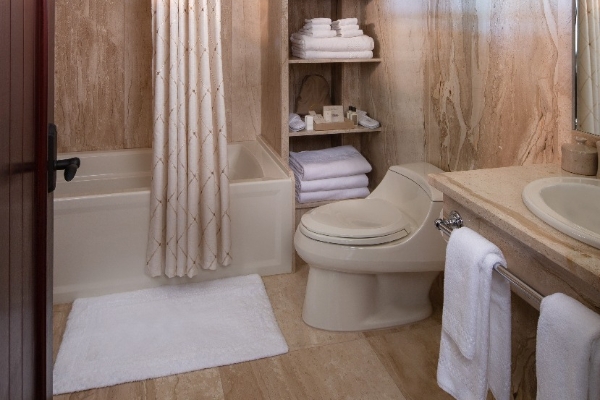Quintessence Hotel (Long Bay Village)